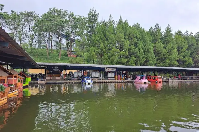 Harga Tiket Masuk Floating Market