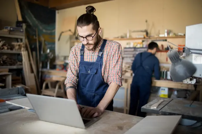 Memilih Platform yang Sesuai untuk Usaha Kecil