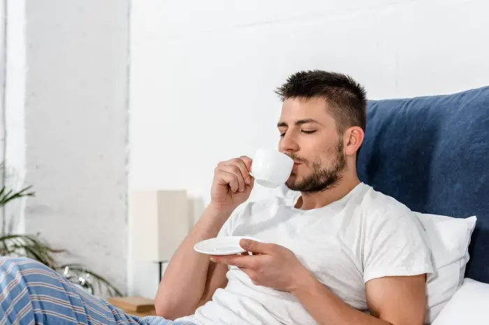 Risiko Minum Kopi Sebelum Tidur
