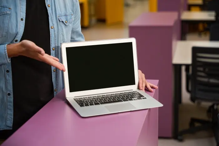 Eksplorasi MacBook, 7 Fitur Eksklusif yang Tidak Ditemukan di iPad