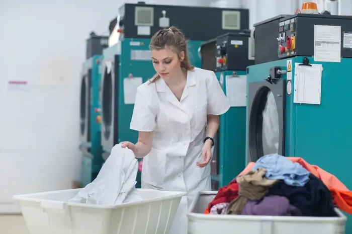 Mengoptimalkan Peluang Jasa Laundry Selama Musim Hujan