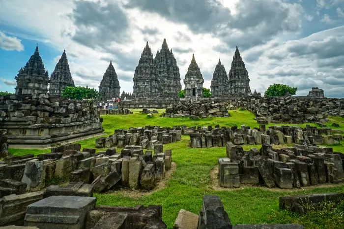 Panduan Lokasi dan Rute Perjalanan ke Candi Prambanan