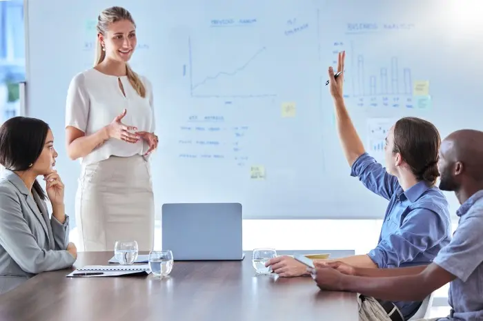 Taktik Jitu Membangun dan Mengembangkan Bisnis