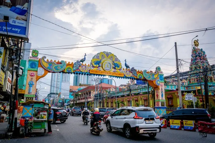 Adat Istiadat dan Tradisi