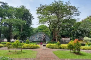 Kebun Binatang Ragunan, Destinasi Wisata Edukasi Favorit di Jakarta